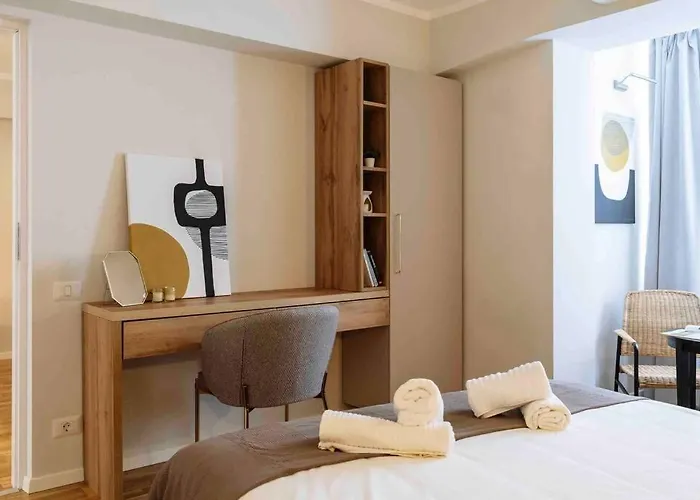 Apartman Stunning Views 2br Intercontinental Flat Bukarest