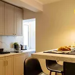 Stunning Views 2br Intercontinental Flat Apartmán Bukurešť