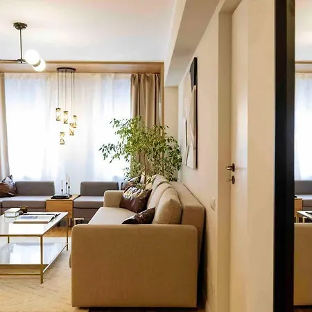 Stunning Views 2br Intercontinental Flat * Bükreş
