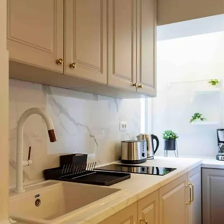 Stunning Views 2br Intercontinental Flat *