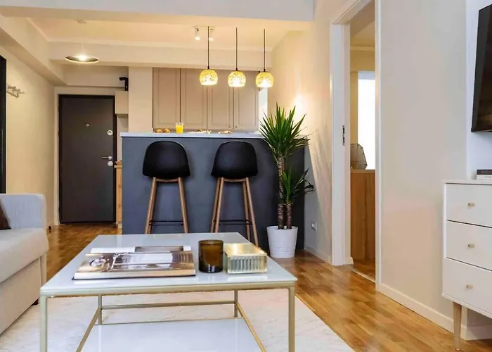 Stunning Views 2br Intercontinental Flat Bukarest