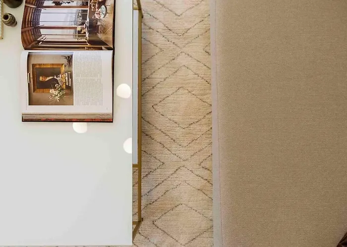 Апартаменти Stunning Views 2br Intercontinental Flat