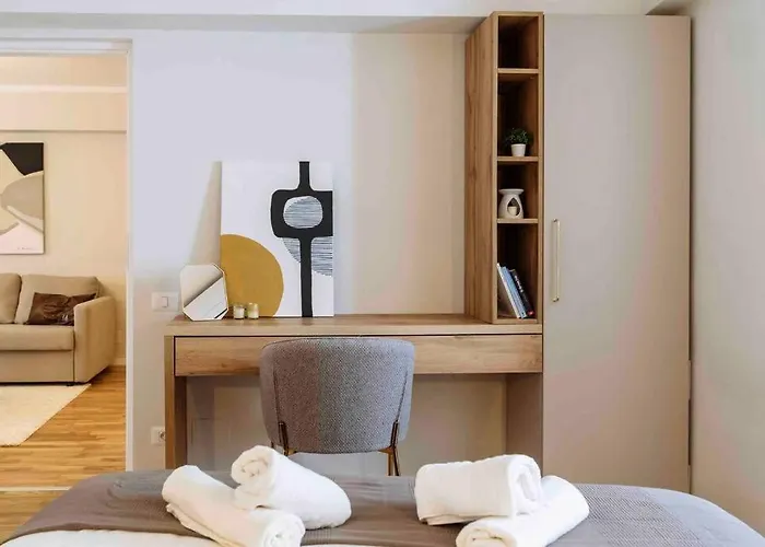 Stunning Views 2br Intercontinental Flat *