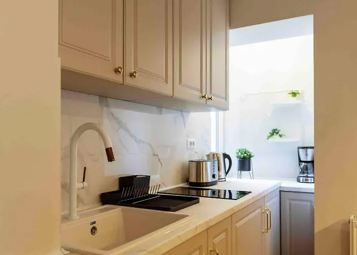 Stunning Views 2br Intercontinental Flat *