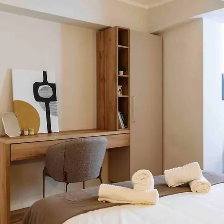 Apartamento Stunning Views 2br Intercontinental Flat Bucarest