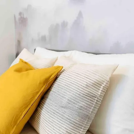 Stunning Views 2br Intercontinental Flat