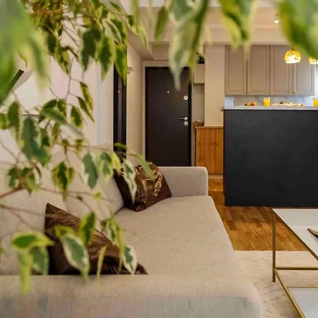 Stunning Views 2br Intercontinental Flat Bukareszt